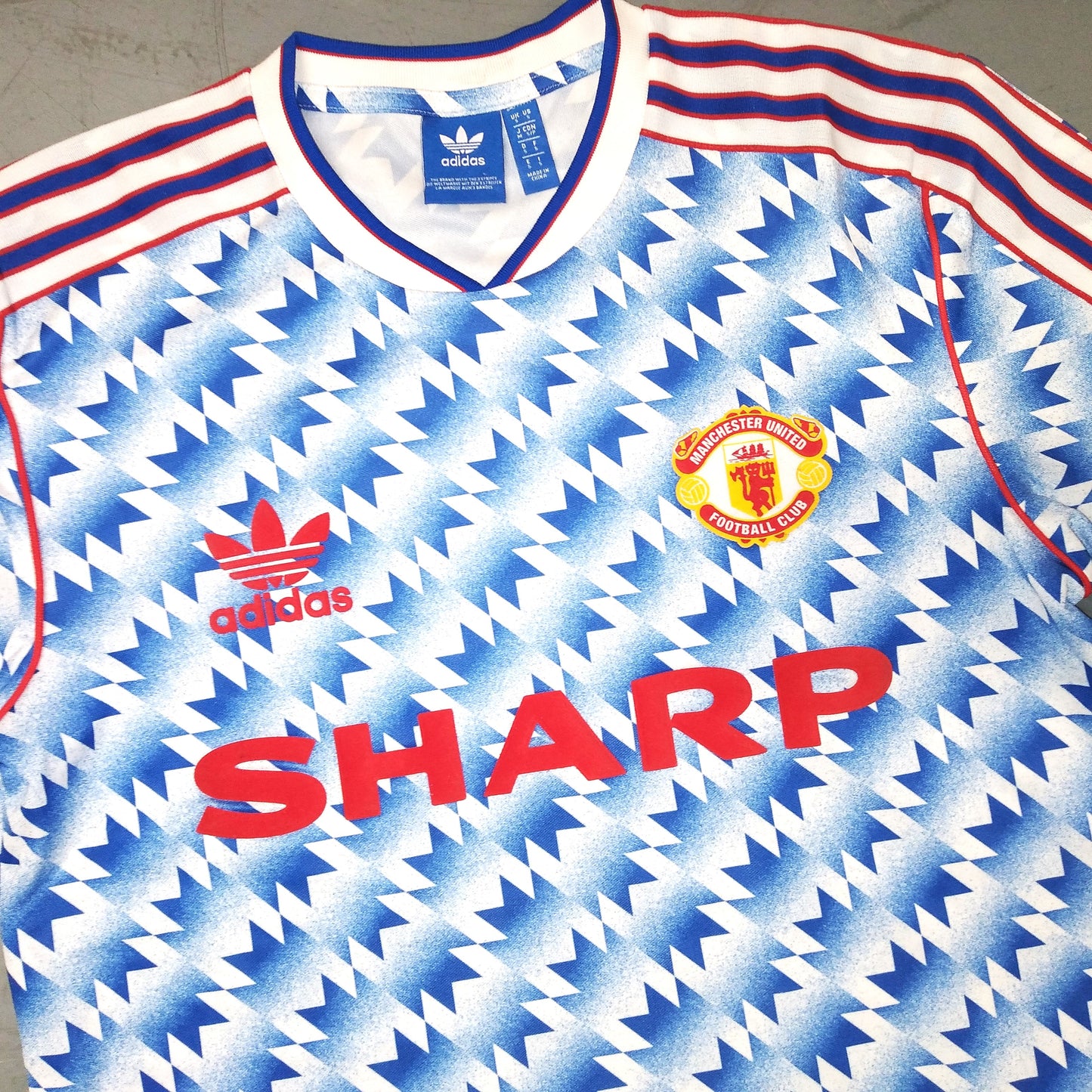 Manchester United Football  Short Sleeve  Away  Jersey  1990 / 91  adidas     Unisex Adults  BS2434     Sharp    SHIRTS V SKINS   
