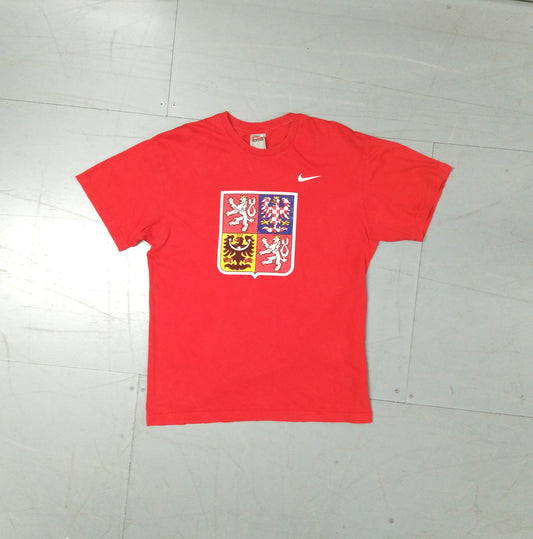 Czech Republic Ice Hockey  Short Sleeve  Casual  T-Shirt  2000s  Nike     Unisex Adults         czechia prague winter sports olympcs   SHIRTS V SKINS   
