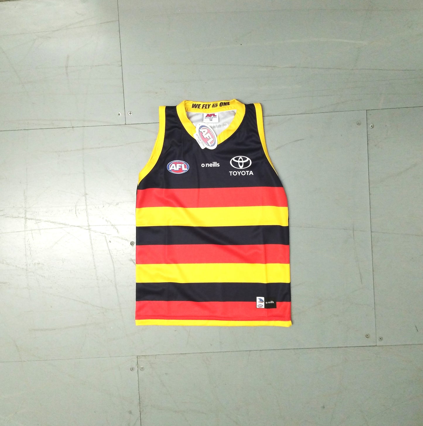 Adelaide Crows Aussie Rules  Sleeveless  Home  Jersey  2021 / 22  O'Neills     Kids       Toyota  Hungry Jacks  aussie rules footy cap hat australia ike featherlight dri fit  SHIRTS V SKINS   
