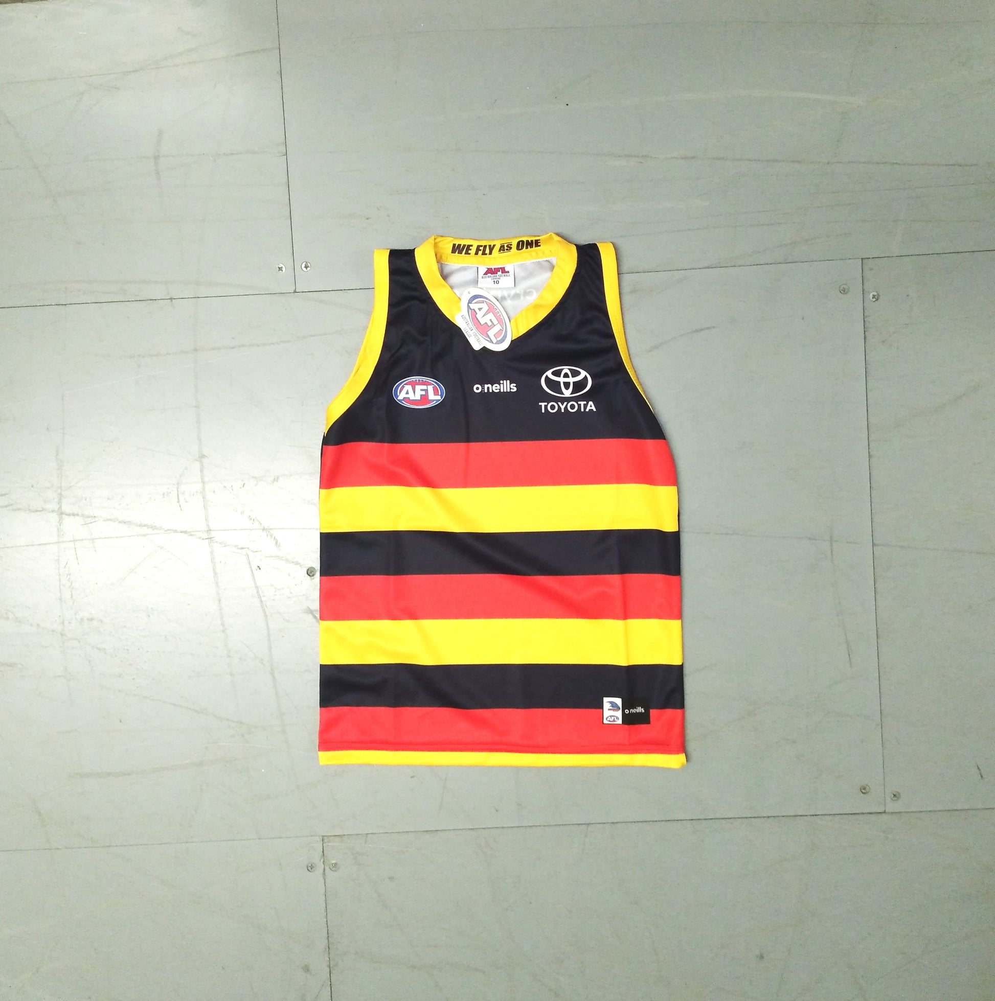 Adelaide Crows Aussie Rules  Sleeveless  Home  Jersey  2021 / 22  O'Neills     Kids       Toyota  Hungry Jacks  aussie rules footy cap hat australia ike featherlight dri fit  SHIRTS V SKINS   