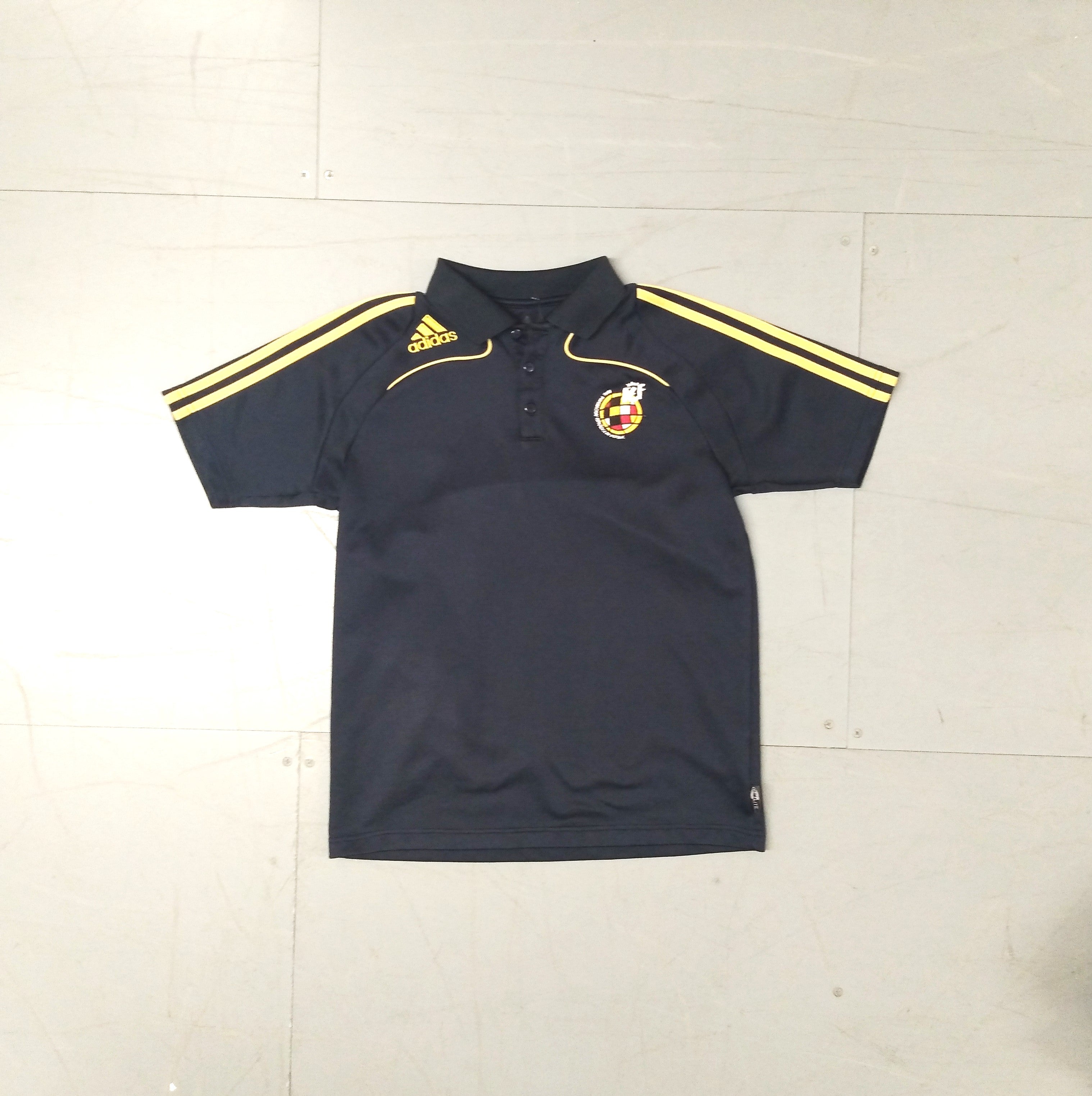 Polo shirts spain top