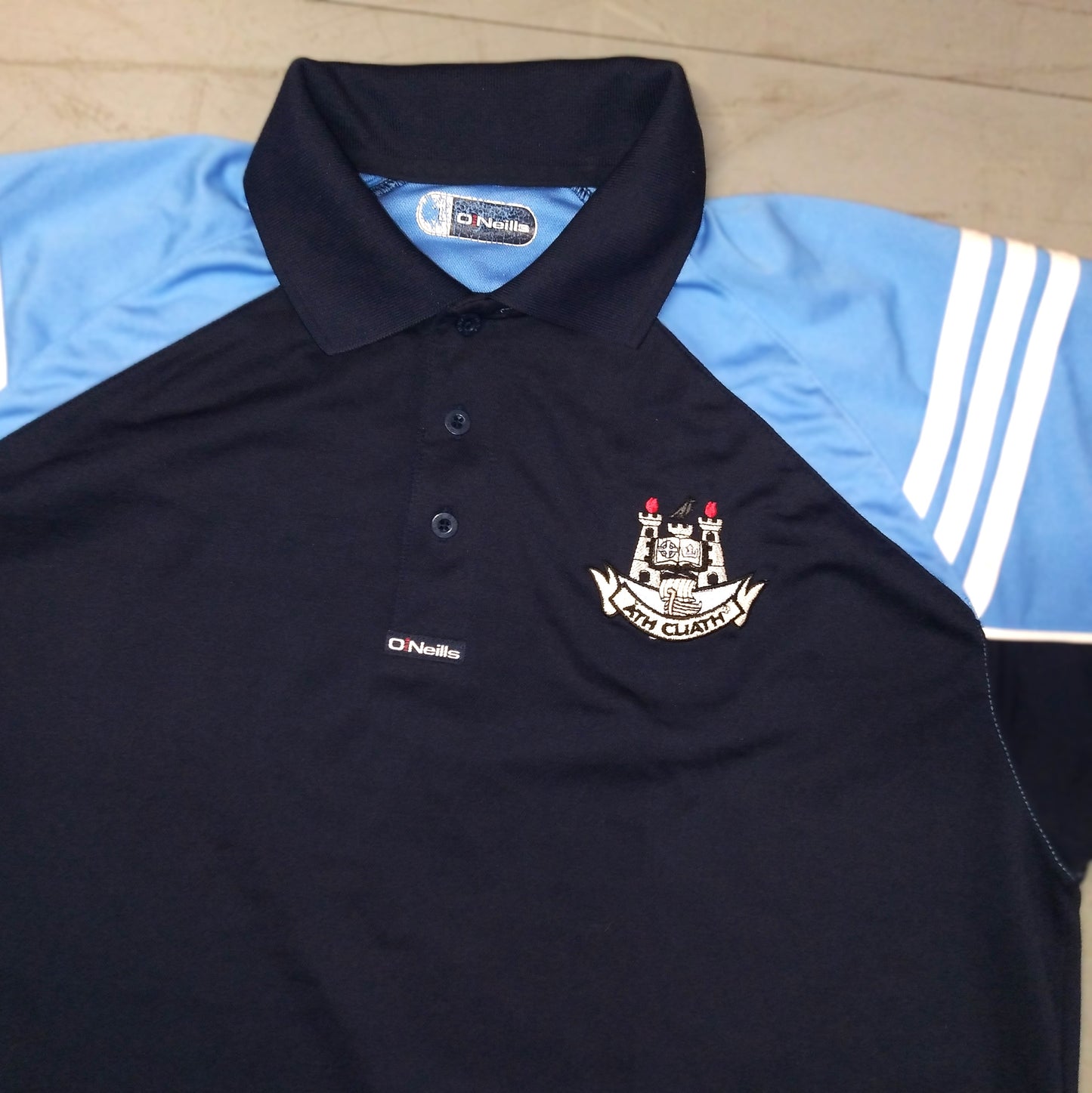 Dublin 2009 / 10 GAA Polo Shirt O'Neills (L)   [Very Good]