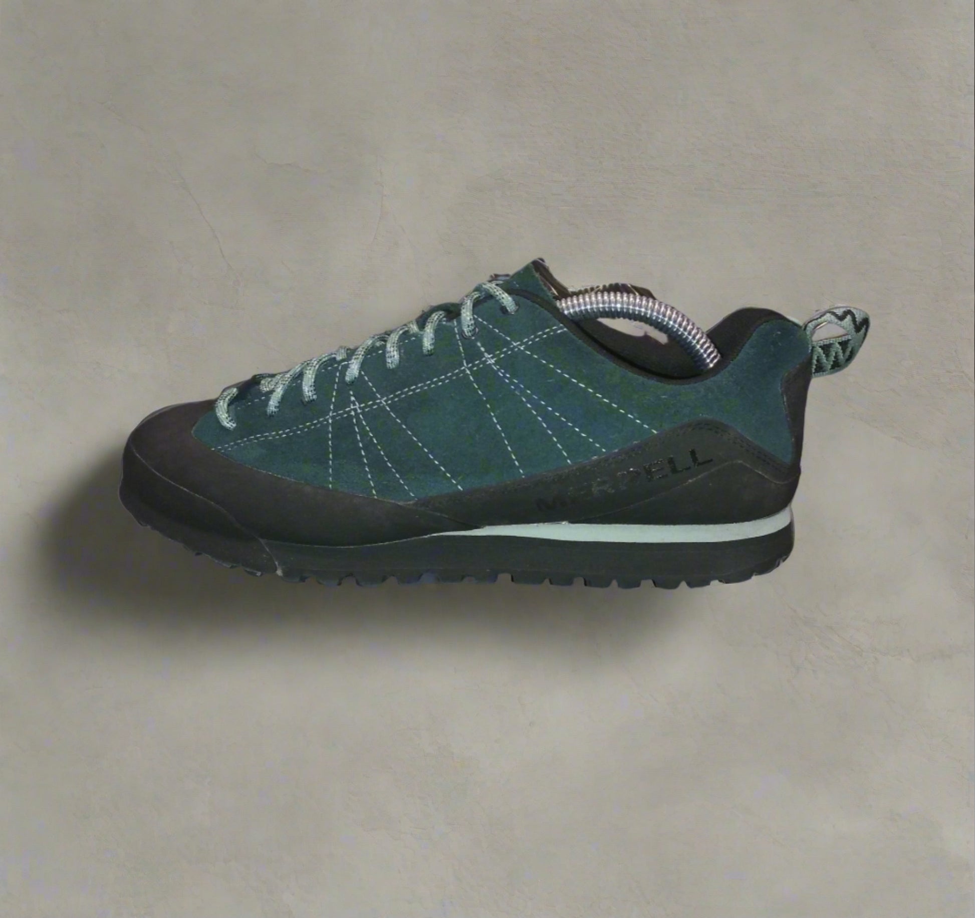 Merrell Catalyst Suede Outdoor    Casual  Shoes  2020s  Merrell     Unisex Adults         SHIRTS V SKINS   