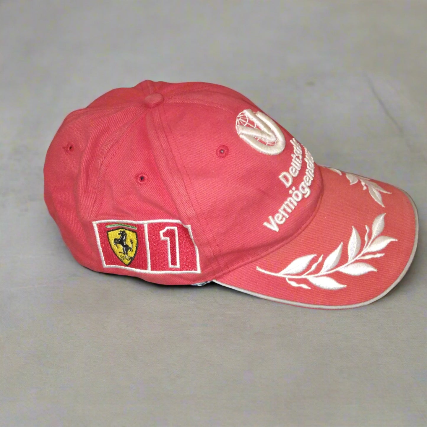 Mcihael Schumacher Ferrari DVAG Motorsports    Casual  Cap  2000s  IDEA     Unisex Adults       Deutsche Vermogensberatung  Ferrari Formula One  SHIRTS V SKINS   