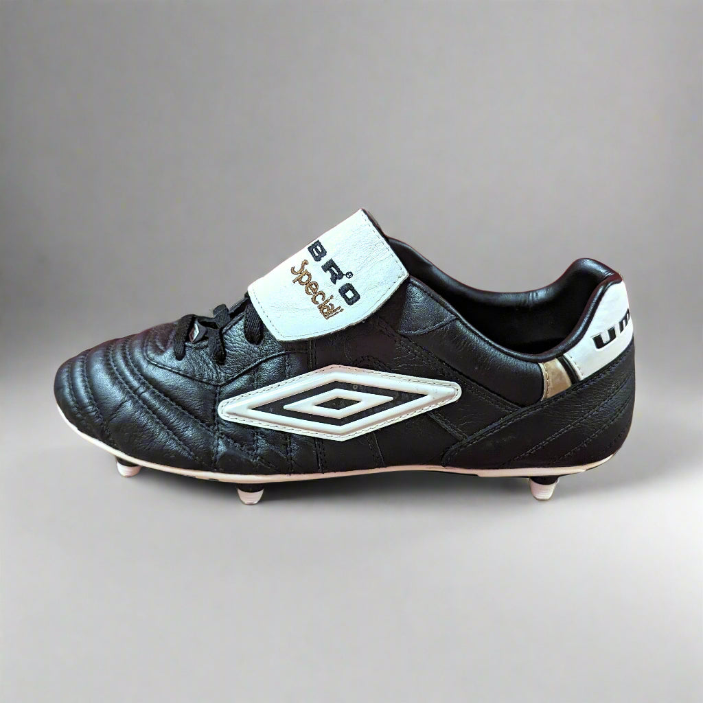 umbro speciali a sg football boots 2000s  umbro  svs2306